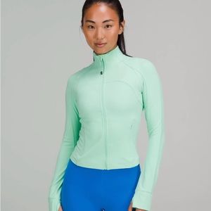 😍 NWT Lululemon Nulu Cropped Define Jacket in Wild Mint Size 0☘️